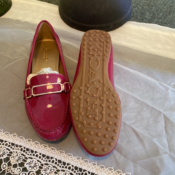 Coach shoes size 5 - Picture 2 of 3